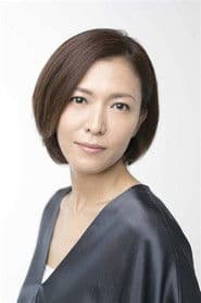 安田瞳子