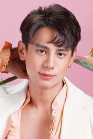 อาทิตย์ ตั้งวิบูลย์พาณิชย์